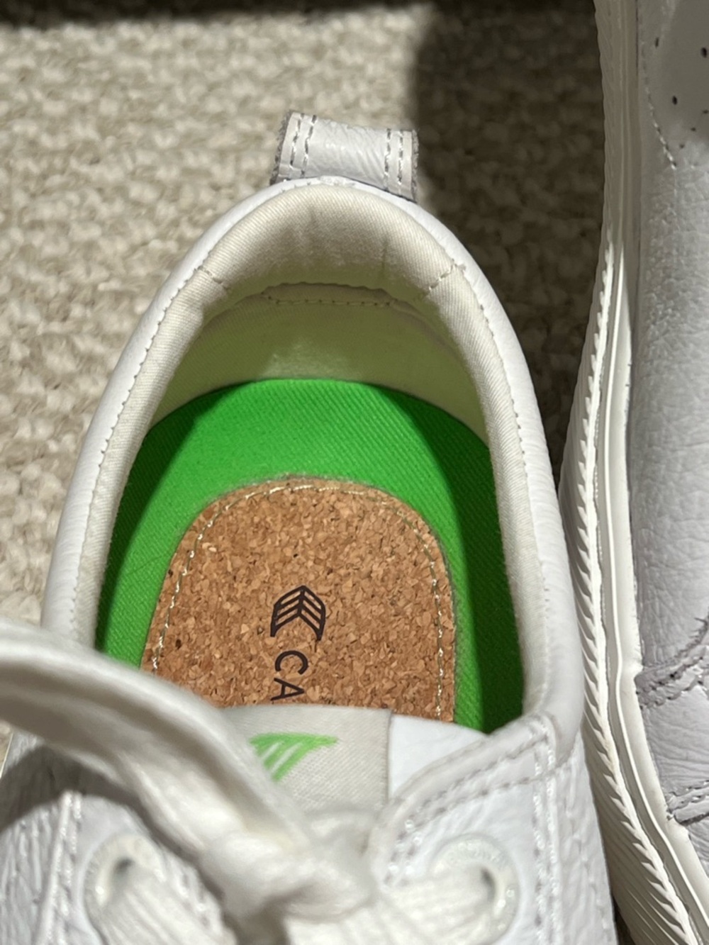 Cariuma OCA Low model white leather sneakers | Size 9.5 | Lightly Worn | - Picture 6 of 11